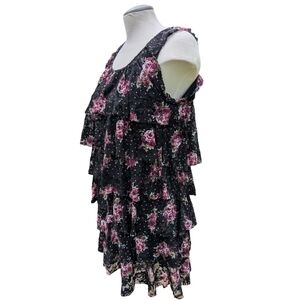 Lady Noiz Women's Floral Sleeveless Black & Pink Ruffle Top Size Medium